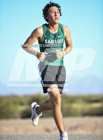 Thumbnail 3 in Yuma Varsity District Championship photogallery.