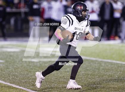 Thumbnail 1 in DeKalb @ Leo photogallery.