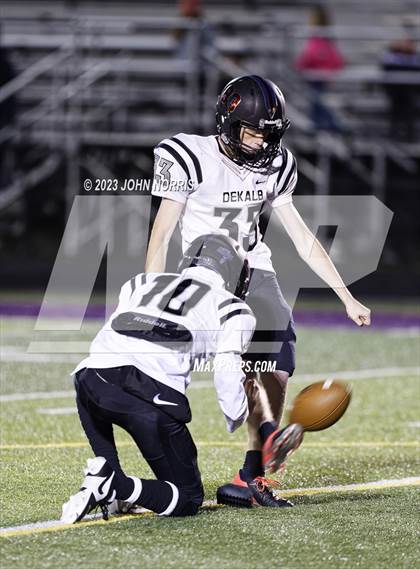 Thumbnail 3 in DeKalb @ Leo photogallery.