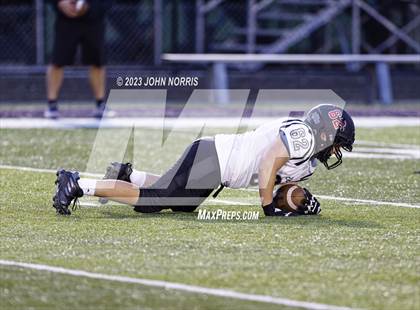 Thumbnail 2 in DeKalb @ Leo photogallery.