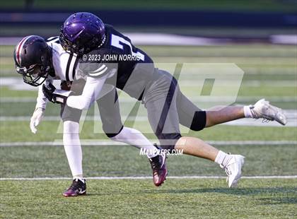 Thumbnail 3 in DeKalb @ Leo photogallery.