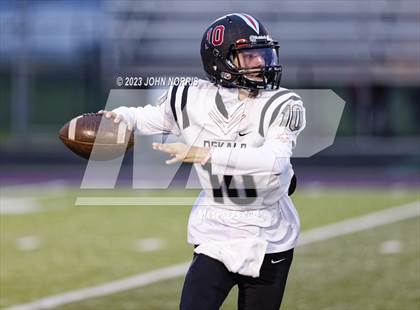 Thumbnail 2 in DeKalb @ Leo photogallery.