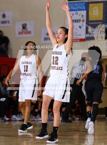 Thumbnail 2 in Harvard-Westlake vs. Windward (Battle at the Beach) photogallery.