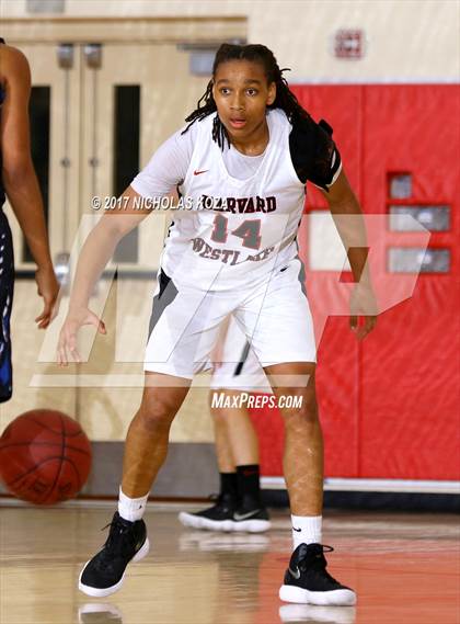 Thumbnail 2 in Harvard-Westlake vs. Windward (Battle at the Beach) photogallery.