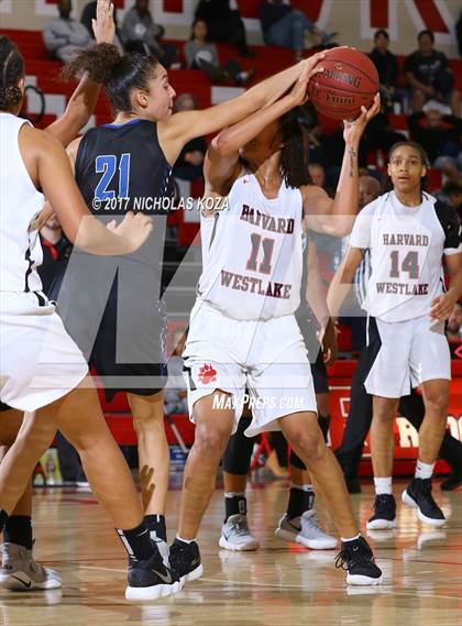 Thumbnail 1 in Harvard-Westlake vs. Windward (Battle at the Beach) photogallery.