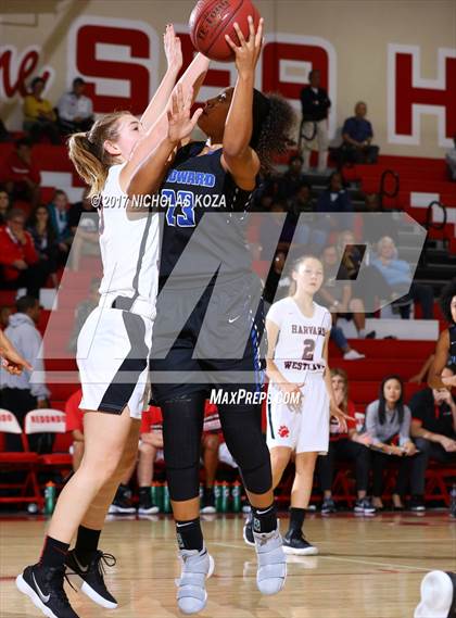 Thumbnail 3 in Harvard-Westlake vs. Windward (Battle at the Beach) photogallery.