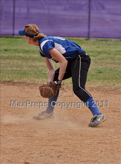 Thumbnail 3 in Karns vs Weaver  (Smoky Mountain Classic) photogallery.