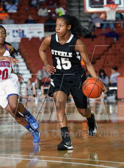 Thumbnail 3 in Steele vs. Duncanville (UIL 5A Final) photogallery.