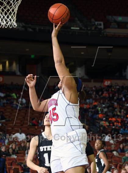 Thumbnail 2 in Steele vs. Duncanville (UIL 5A Final) photogallery.