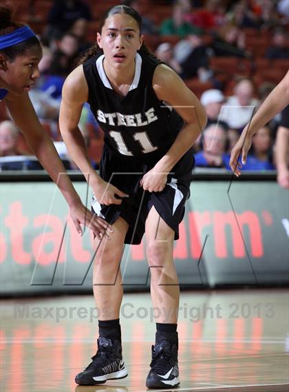 Thumbnail 3 in Steele vs. Duncanville (UIL 5A Final) photogallery.