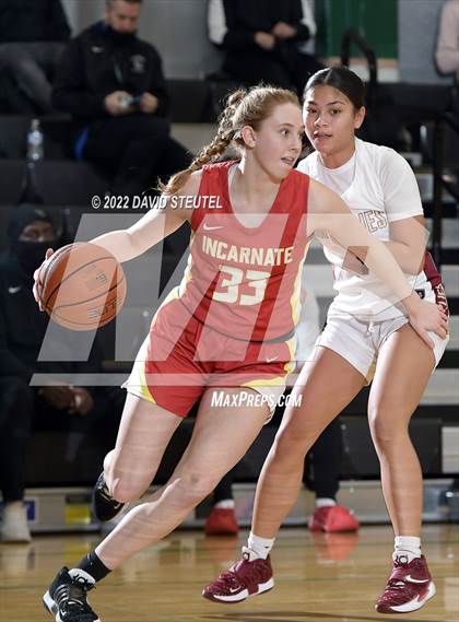 Thumbnail 3 in Incarnate Word Academy vs. Mission Hills (St. Mary's Stockton MLK Showcase) photogallery.