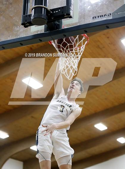 Thumbnail 3 in Maplesville vs. Jemison (Chilton County Tournament) photogallery.