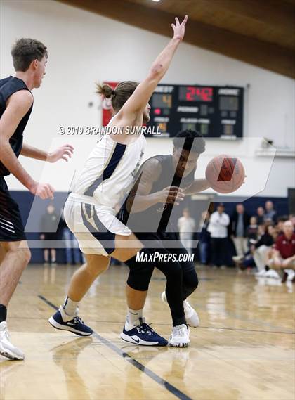 Thumbnail 2 in Maplesville vs. Jemison (Chilton County Tournament) photogallery.
