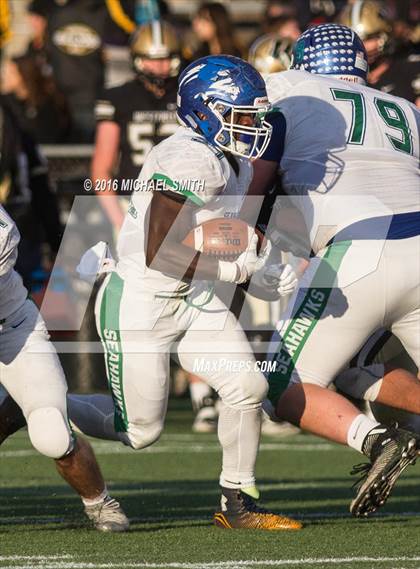 Thumbnail 3 in South Lakes vs. Westfield (VHSL 6A North Region Final) photogallery.