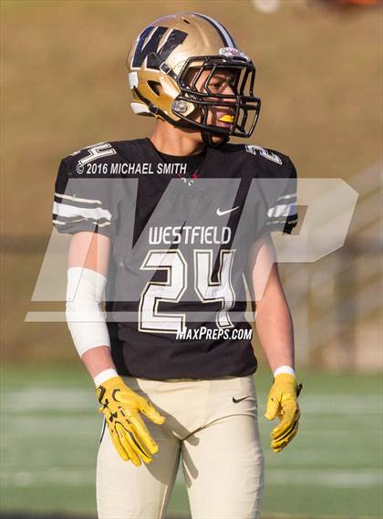 Thumbnail 2 in South Lakes vs. Westfield (VHSL 6A North Region Final) photogallery.