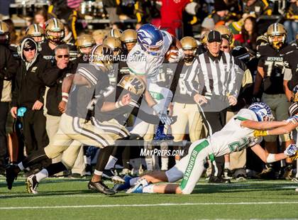 Thumbnail 1 in South Lakes vs. Westfield (VHSL 6A North Region Final) photogallery.