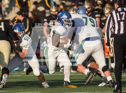 Thumbnail 2 in South Lakes vs. Westfield (VHSL 6A North Region Final) photogallery.