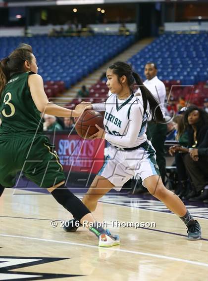 Thumbnail 2 in Sacred Heart vs Lakeside (CIF State D3 Final) photogallery.