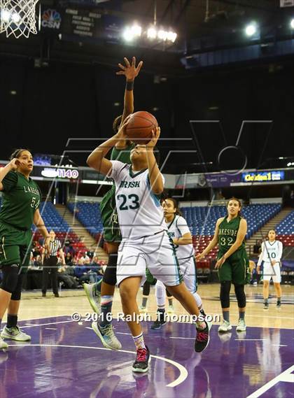 Thumbnail 3 in Sacred Heart vs Lakeside (CIF State D3 Final) photogallery.
