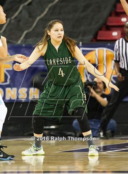 Thumbnail 1 in Sacred Heart vs Lakeside (CIF State D3 Final) photogallery.