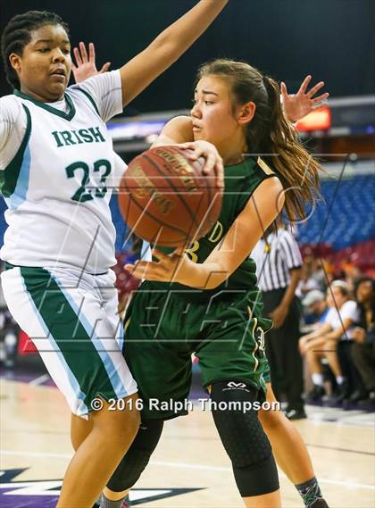 Thumbnail 1 in Sacred Heart vs Lakeside (CIF State D3 Final) photogallery.