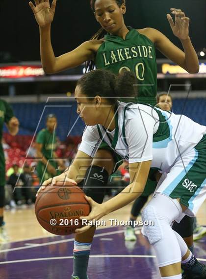 Thumbnail 1 in Sacred Heart vs Lakeside (CIF State D3 Final) photogallery.