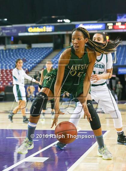 Thumbnail 3 in Sacred Heart vs Lakeside (CIF State D3 Final) photogallery.