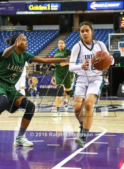 Thumbnail 3 in Sacred Heart vs Lakeside (CIF State D3 Final) photogallery.