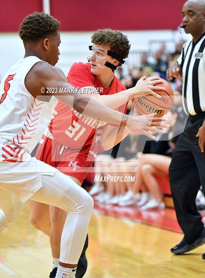 Thumbnail 3 in Haddon Township vs Cinnaminson (NJSIAA South Group 2 Round 1) photogallery.
