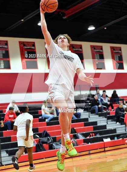 Thumbnail 2 in Haddon Township vs Cinnaminson (NJSIAA South Group 2 Round 1) photogallery.