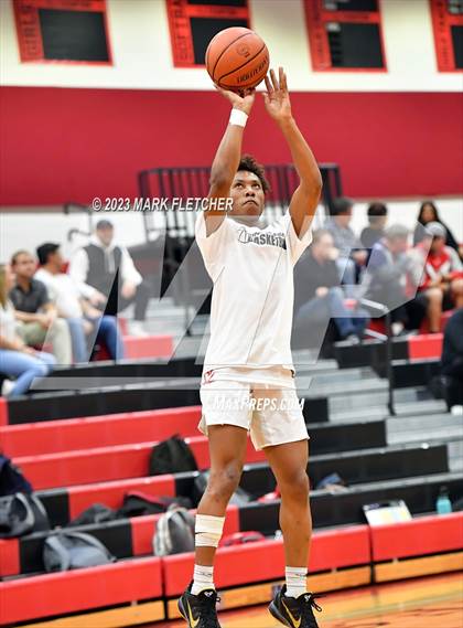 Thumbnail 1 in Haddon Township vs Cinnaminson (NJSIAA South Group 2 Round 1) photogallery.