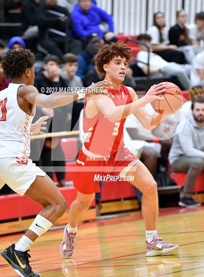 Thumbnail 3 in Haddon Township vs Cinnaminson (NJSIAA South Group 2 Round 1) photogallery.