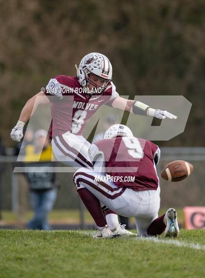 Thumbnail 3 in Hinsdale South @ Prairie Ridge (IHSA 6A 1st Round Playoff) photogallery.