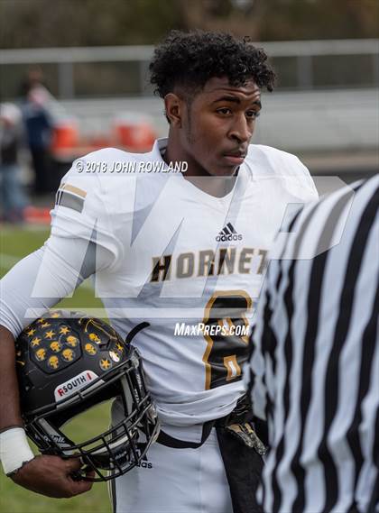 Thumbnail 3 in Hinsdale South @ Prairie Ridge (IHSA 6A 1st Round Playoff) photogallery.