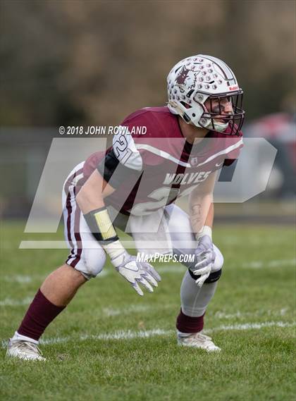 Thumbnail 3 in Hinsdale South @ Prairie Ridge (IHSA 6A 1st Round Playoff) photogallery.