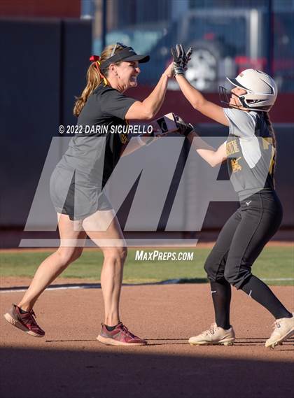 Thumbnail 1 in Canyon del Oro vs Salpointe Catholic (AIA 4A Final) photogallery.