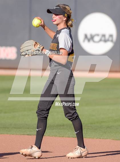 Thumbnail 2 in Canyon del Oro vs Salpointe Catholic (AIA 4A Final) photogallery.