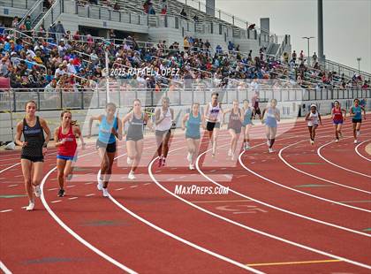 Thumbnail 2 in CCISD Ruben C Jordan Relays (800M) photogallery.