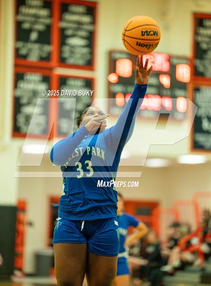 Thumbnail 1 in JV: Forest Park @ Brentsville District photogallery.