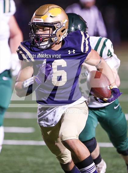 Thumbnail 2 in Monterey Trail vs. Elk Grove (CIF SJS D2 Semifinal) photogallery.