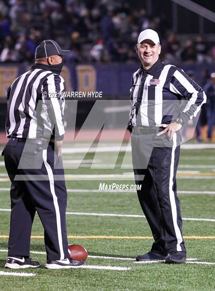 Thumbnail 3 in Monterey Trail vs. Elk Grove (CIF SJS D2 Semifinal) photogallery.