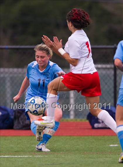 Thumbnail 3 in Rockville Centre South Side vs Somers (NYSPHSAA Class A Final) photogallery.