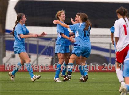 Thumbnail 2 in Rockville Centre South Side vs Somers (NYSPHSAA Class A Final) photogallery.