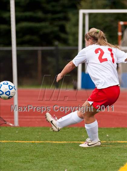 Thumbnail 3 in Rockville Centre South Side vs Somers (NYSPHSAA Class A Final) photogallery.