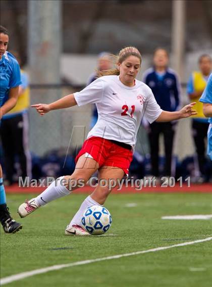 Thumbnail 2 in Rockville Centre South Side vs Somers (NYSPHSAA Class A Final) photogallery.
