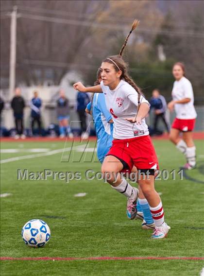 Thumbnail 3 in Rockville Centre South Side vs Somers (NYSPHSAA Class A Final) photogallery.