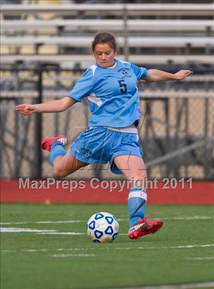 Thumbnail 3 in Rockville Centre South Side vs Somers (NYSPHSAA Class A Final) photogallery.