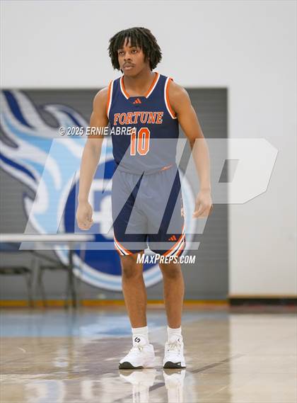 Thumbnail 3 in Fortune Early College vs. Saint Mary's (Crush in the Valley Showcase) photogallery.
