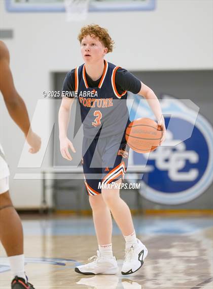 Thumbnail 1 in Fortune Early College vs. Saint Mary's (Crush in the Valley Showcase) photogallery.