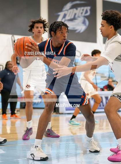 Thumbnail 3 in Fortune Early College vs. Saint Mary's (Crush in the Valley Showcase) photogallery.